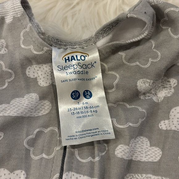 Halo sleep sack Velcro swaddles - Picture 5 of 5